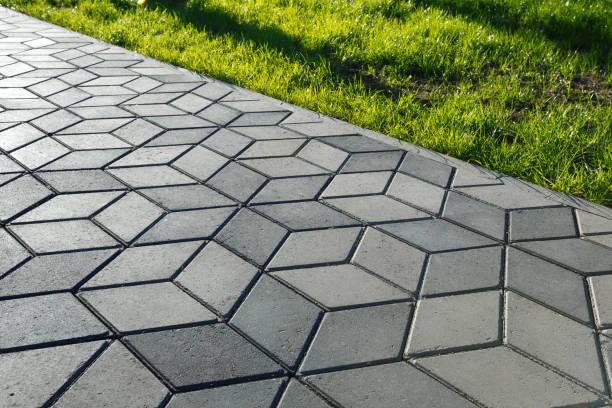 Best Driveway Pavers Near Me  in Fruitridge Pocket, CA